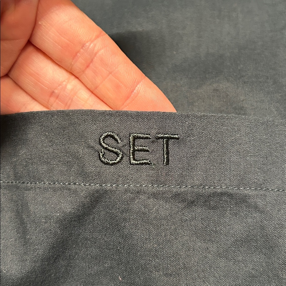 Set Active Daily Button Down Size M - image 5